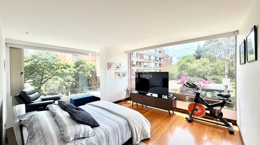 Apartamento de 2 alcobas en venta en Santa Paula, Bogotá, 193 m² · foto 4 de 14