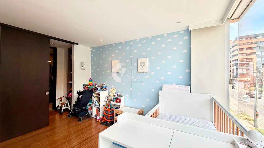 Apartamento de 2 alcobas en venta en Santa Paula, Bogotá, 193 m² · foto 5 de 14