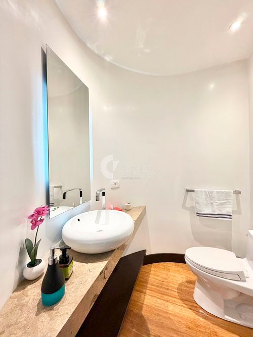 Apartamento de 2 alcobas en venta en Santa Paula, Bogotá, 193 m² · foto 7 de 14