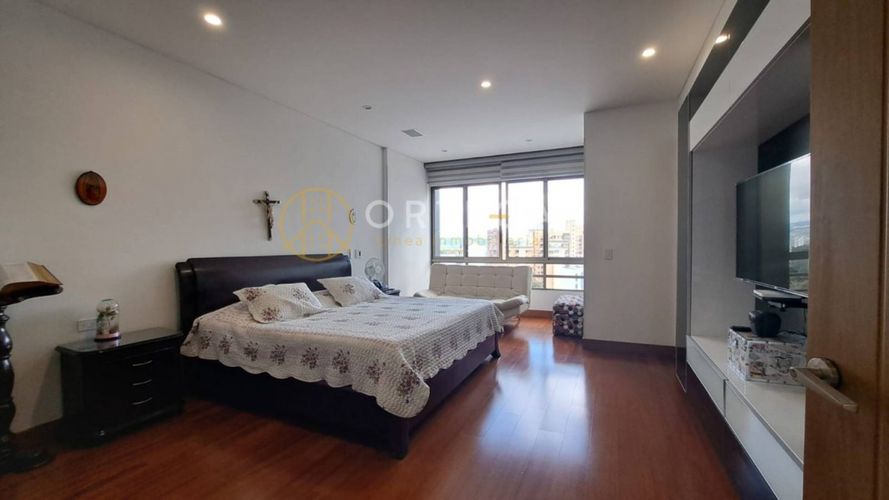 Apartamento de 3 alcobas en venta en Cabecera Del Llano, Bucaramanga, 265 m² · foto 16 de 24