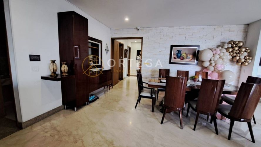 Apartamento de 3 alcobas en venta en Cabecera Del Llano, Bucaramanga, 265 m² · foto 22 de 24