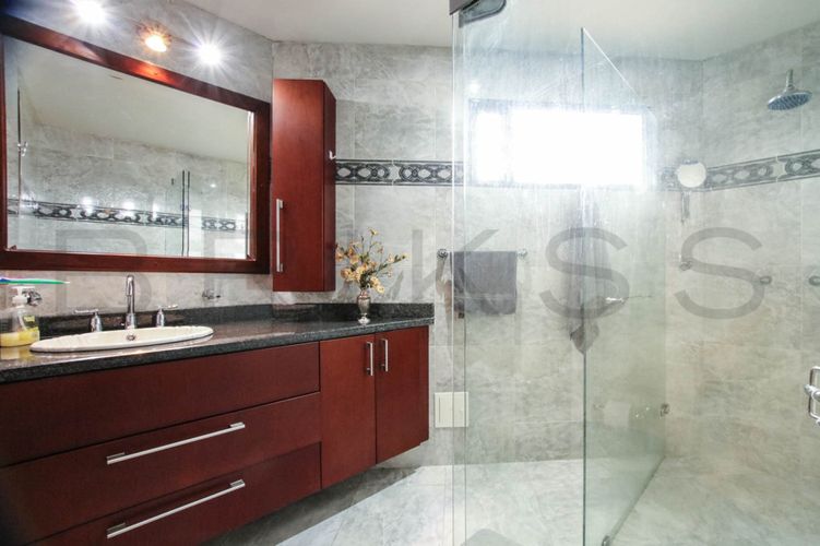 Casa de 4 alcobas en venta en Aposentos, Sopó, 720 m² · foto 17 de 24