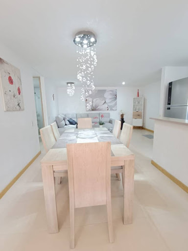 Apartamento en arriendo en Loma De San Jose, Sabaneta · foto 6 de 17