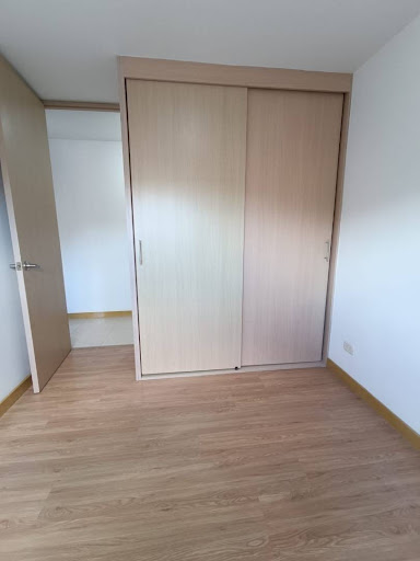 Apartamento en arriendo en Loma De San Jose, Sabaneta · foto 7 de 17