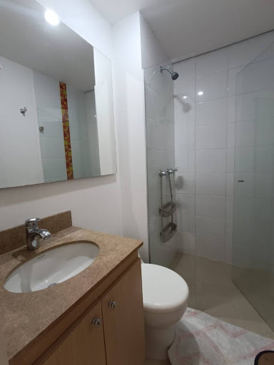 Apartamento en arriendo en Loma De San Jose, Sabaneta · foto 9 de 17
