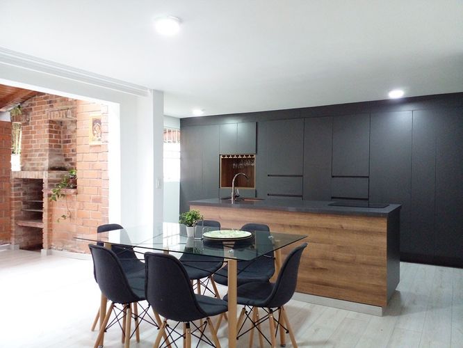 Casa de 4 alcobas en venta en El Poblado, Medellín, 200 m² · foto 4 de 20