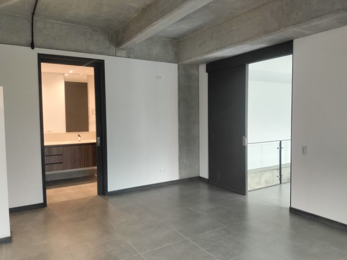 Apartamento en arriendo en El Poblado, Medellín · foto 15 de 19