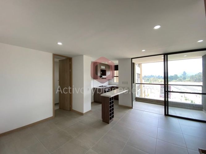 Apartamento de 2 alcobas en venta en Llano Grande, Rionegro, 68 m² · foto 3 de 18