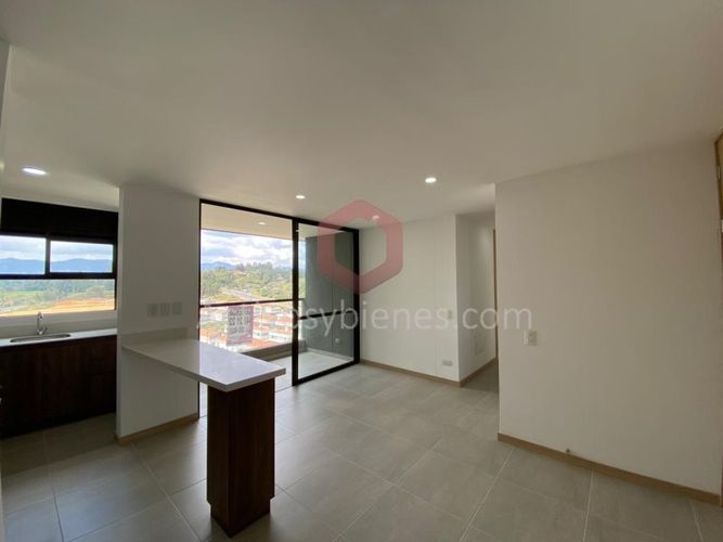 Apartamento de 2 alcobas en venta en Llano Grande, Rionegro, 68 m² · foto 4 de 18