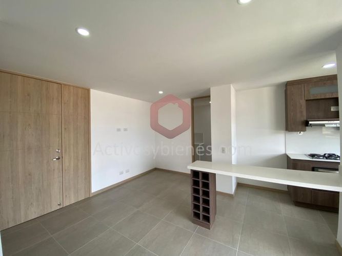 Apartamento de 2 alcobas en venta en Llano Grande, Rionegro, 68 m² · foto 5 de 18