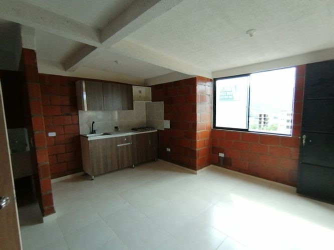 Apartamento de 3 alcobas en venta en Ruitoque, Girón, 56 m² · foto 2 de 7