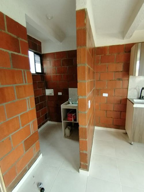 Apartamento de 3 alcobas en venta en Ruitoque, Girón, 56 m² · foto 4 de 7