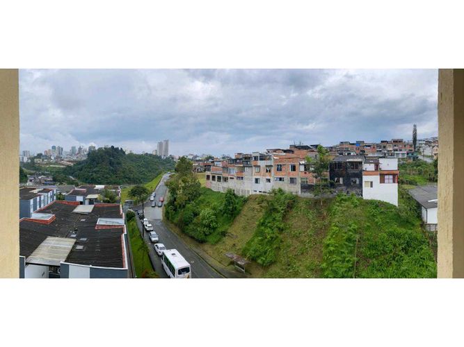 Apartamento de 3 alcobas en venta en Villa Cafe La Carola, Manizales, 63 m² · foto 4 de 14