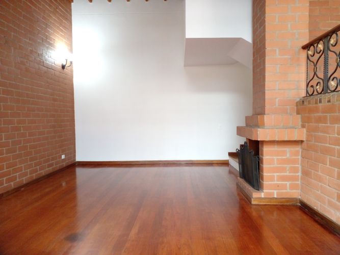 Casa de 3 alcobas en venta en El Poblado, Medellín, 251 m² · foto 6 de 19