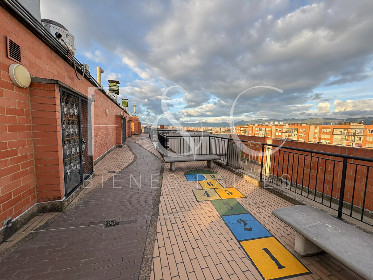 Apartamento en venta en Castilla, Bogotá · foto 15 de 15