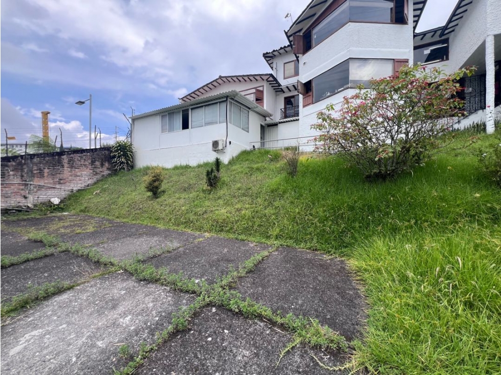 Casa en arriendo en Milan, Manizales · foto 2 de 23