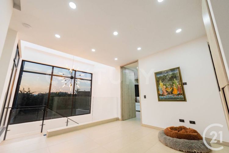 Casa de 3 alcobas en venta en Rionegro, 660 m² · foto 9 de 24