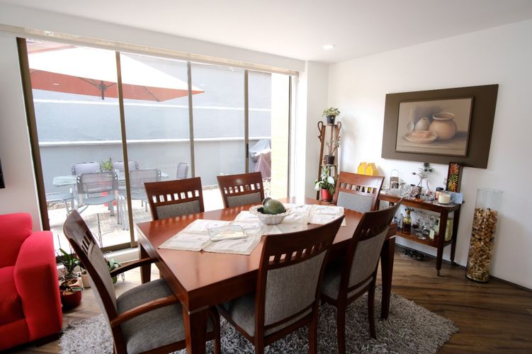 Apartamento de 2 alcobas en venta en Santa Bibiana, Bogotá, 149 m² · foto 5 de 13