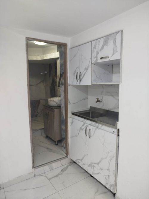Local en arriendo en La Candelaria, Medellín, 170 m² · foto 3 de 6