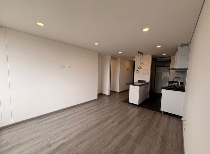 Apartamento de 2 alcobas en venta en Siberia, Cota, 98 m² · foto 5 de 17
