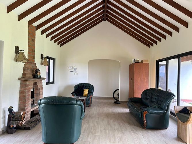 Casa de 3 alcobas en venta en El Carmen De Viboral, El Carmen de Viboral · foto 6 de 20