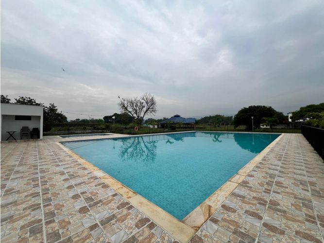 Lote en venta en Cn. Arbore Country Club, Jamundí, 150 m² · foto 6 de 7