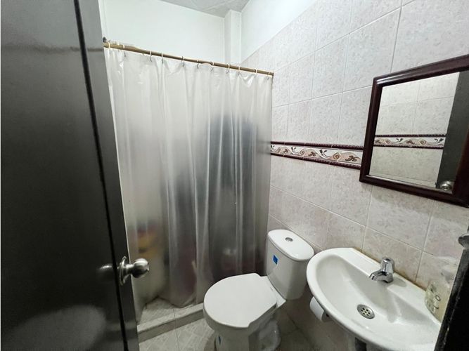Edificio en venta en Porvenir, Cali, 450 m² · foto 9 de 24