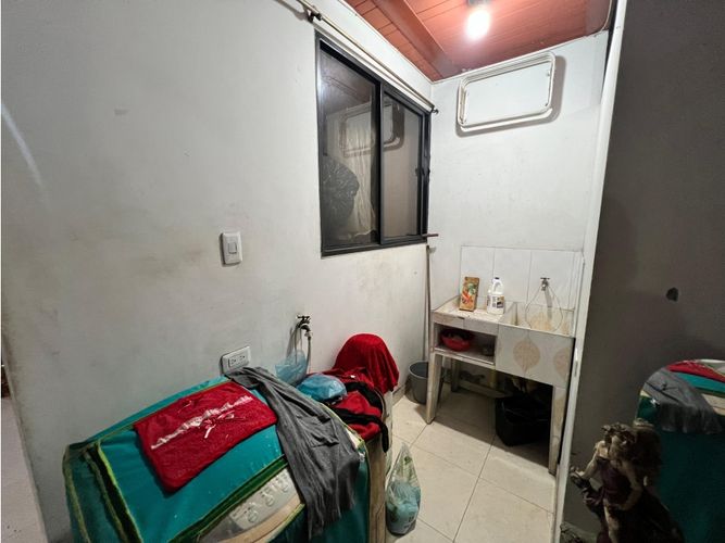 Edificio en venta en Porvenir, Cali, 450 m² · foto 11 de 24