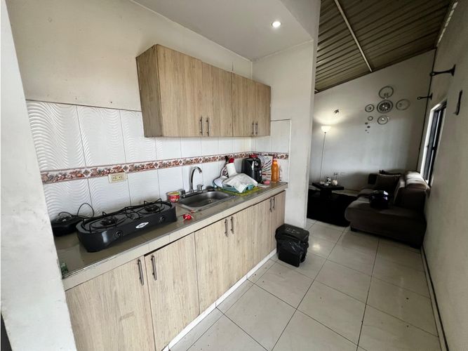 Edificio en venta en Porvenir, Cali, 450 m² · foto 14 de 24