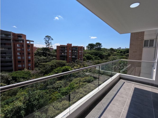 Apartamento de 3 alcobas en venta en Ciudad Jardin, Cali, 131 m² · foto 6 de 24