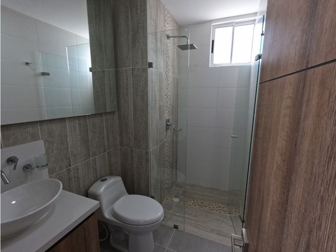 Apartamento de 3 alcobas en venta en Ciudad Jardin, Cali, 131 m² · foto 17 de 24