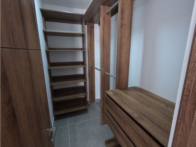 Apartamento de 3 alcobas en venta en Ciudad Jardin, Cali, 131 m² · foto 18 de 24