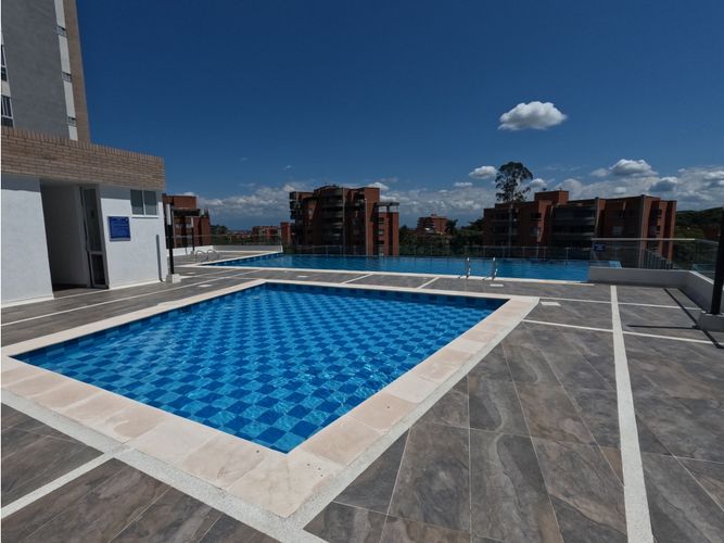 Apartamento de 3 alcobas en venta en Ciudad Jardin, Cali, 131 m² · foto 23 de 24