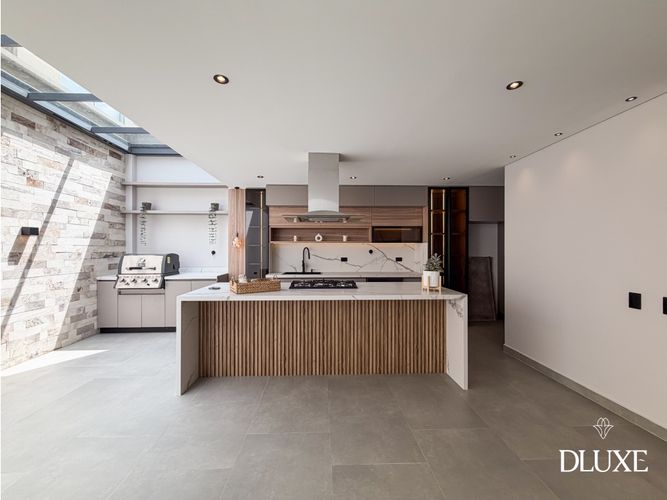 Casa de 3 alcobas en venta en El Porvenir, Rionegro, 178 m² · foto 3 de 20