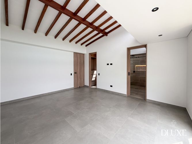 Casa de 3 alcobas en venta en El Porvenir, Rionegro, 178 m² · foto 10 de 20