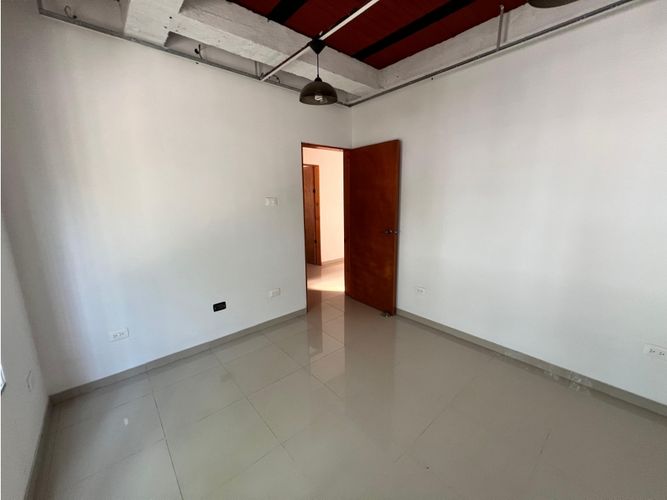 Oficina en venta en El Bosque, Cali, 225 m² · foto 17 de 24