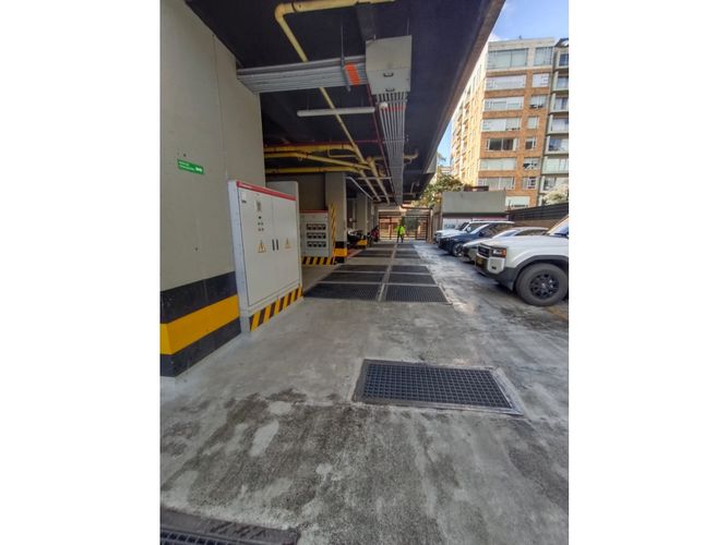 Apartaestudio en venta en Chico Norte, Bogotá, 24 m² · foto 14 de 15