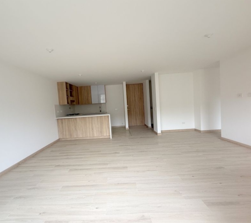 Apartamento en venta en Camino Verde, Envigado · foto 3 de 12