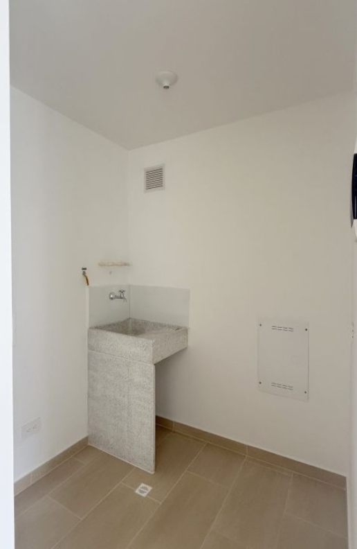 Apartamento en venta en Camino Verde, Envigado · foto 9 de 12