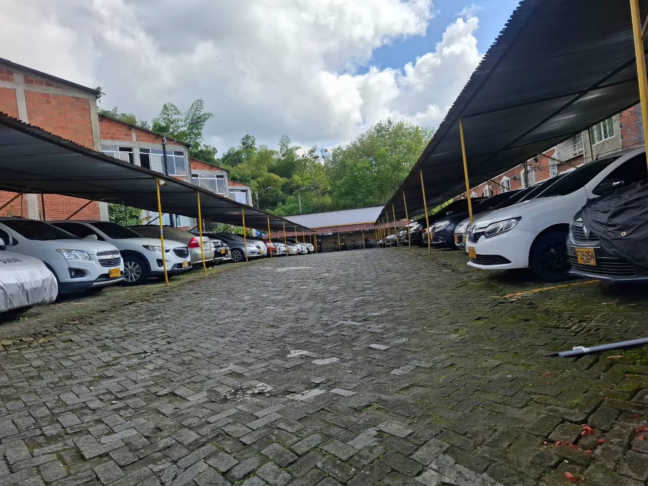 Casa en venta en Tejares De La Loma Et. I, Dosquebradas · foto 2 de 20