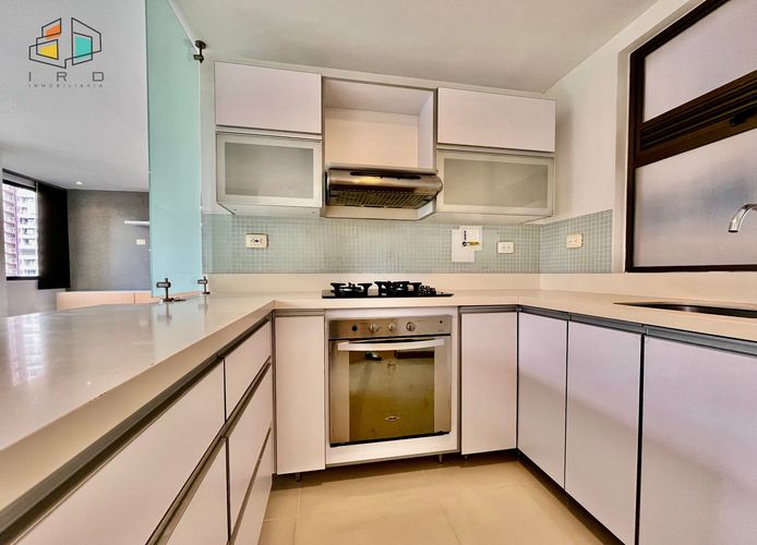 Apartamento de 2 alcobas en arriendo en Altos Del Poblado, Medellín, 72 m² · foto 6 de 24
