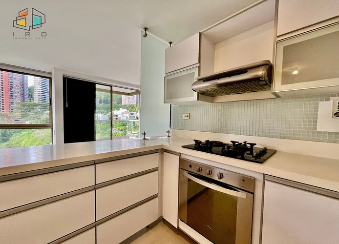 Apartamento de 2 alcobas en arriendo en Altos Del Poblado, Medellín, 72 m² · foto 9 de 24