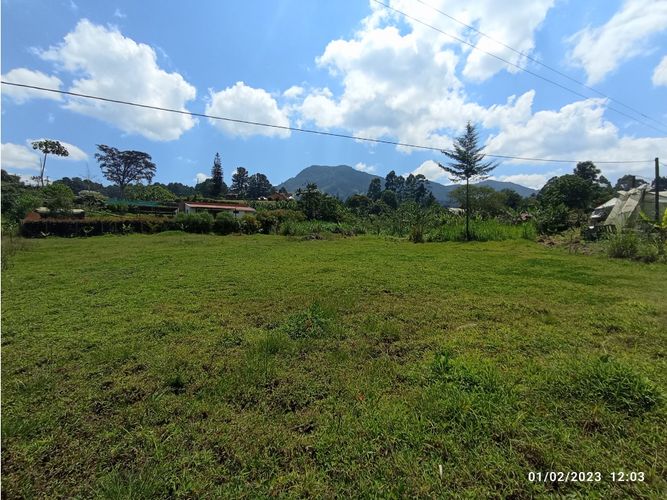 Lote en venta en La Ceja, 2500 m² · foto 2 de 6