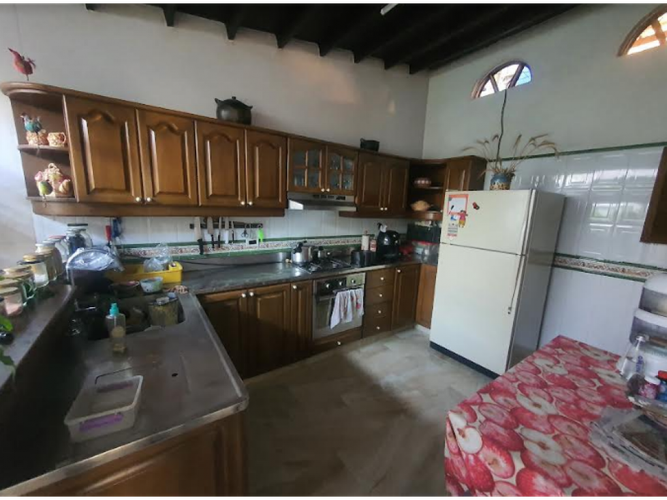Local en arriendo en El Portal, Envigado, 300 m² · foto 5 de 14