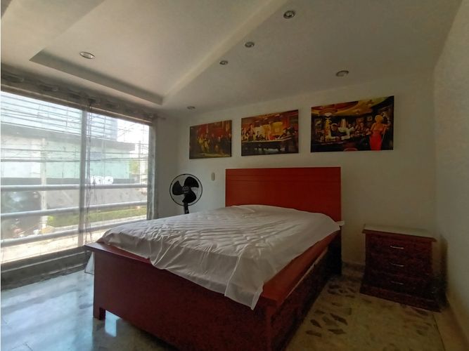 Edificio en arriendo en Conquistadores, Medellín, 614 m² · foto 9 de 24