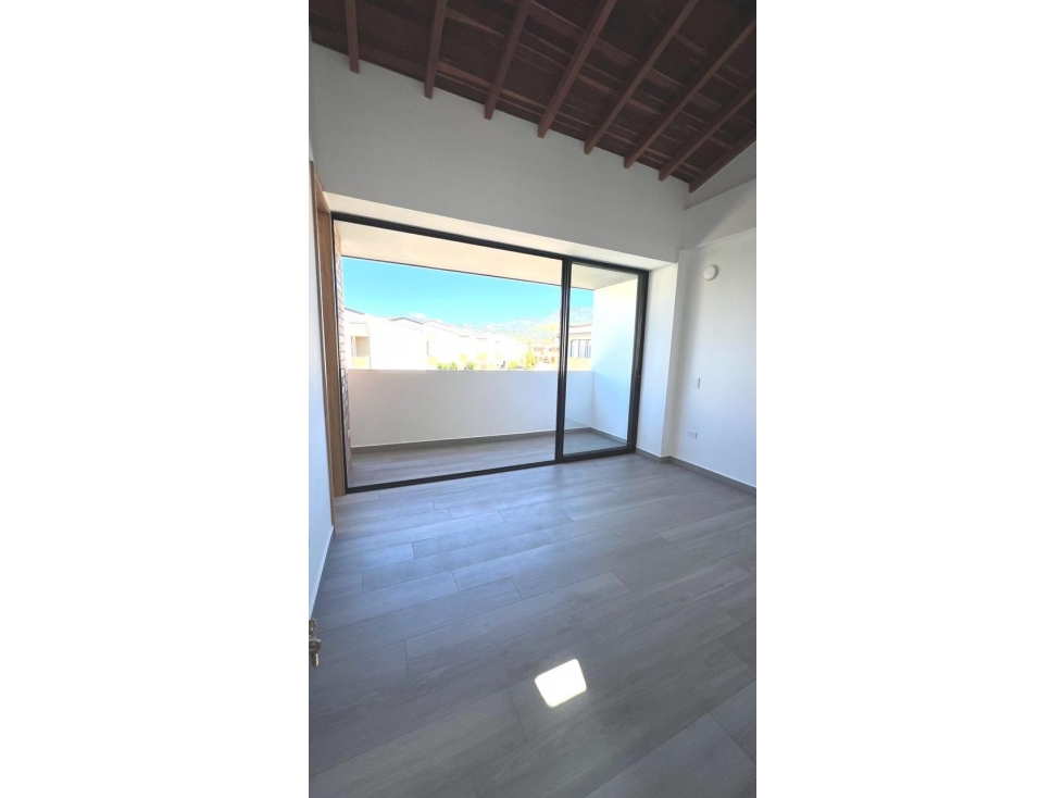 Casa de 3 alcobas en venta en La Ceja, 148 m² · foto 5 de 13
