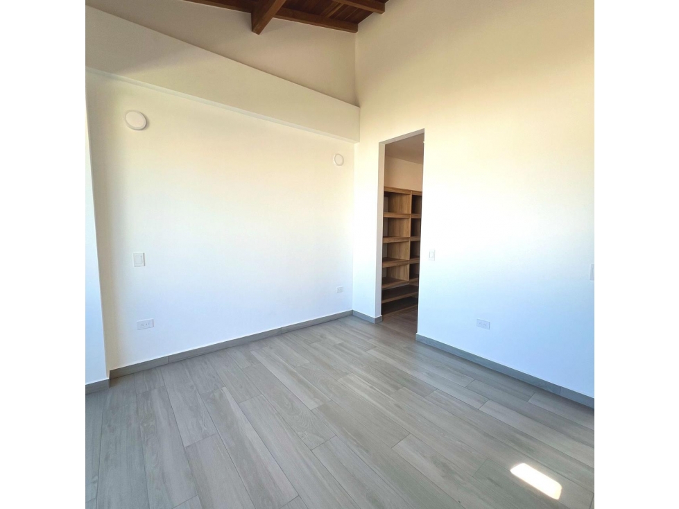 Casa de 3 alcobas en venta en La Ceja, 148 m² · foto 8 de 13