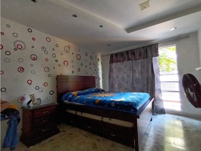 Edificio en arriendo en Conquistadores, Medellín, 614 m² · foto 22 de 24
