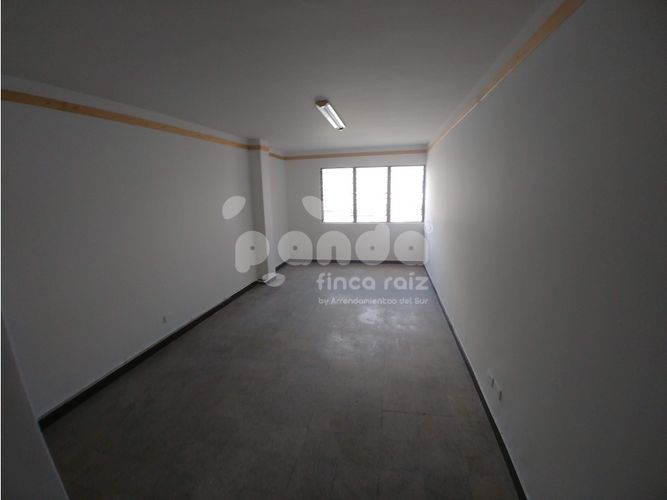 Oficina en arriendo en Alcala, Envigado, 30 m² · foto 2 de 3