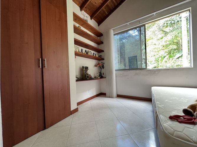 Casa de 3 alcobas en venta en El Trianon, Envigado, 97 m² · foto 9 de 22